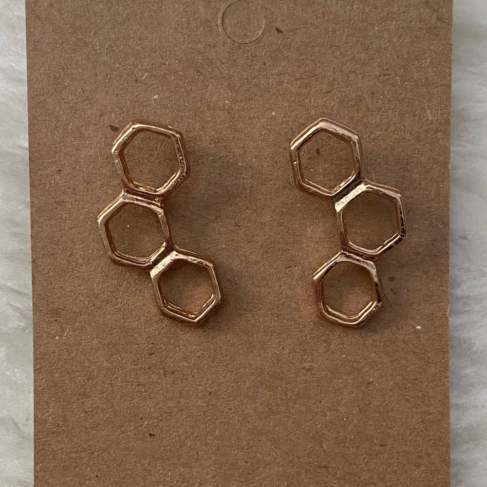 Gold Tone Honeycomb Earrings - Picture 5 of 5